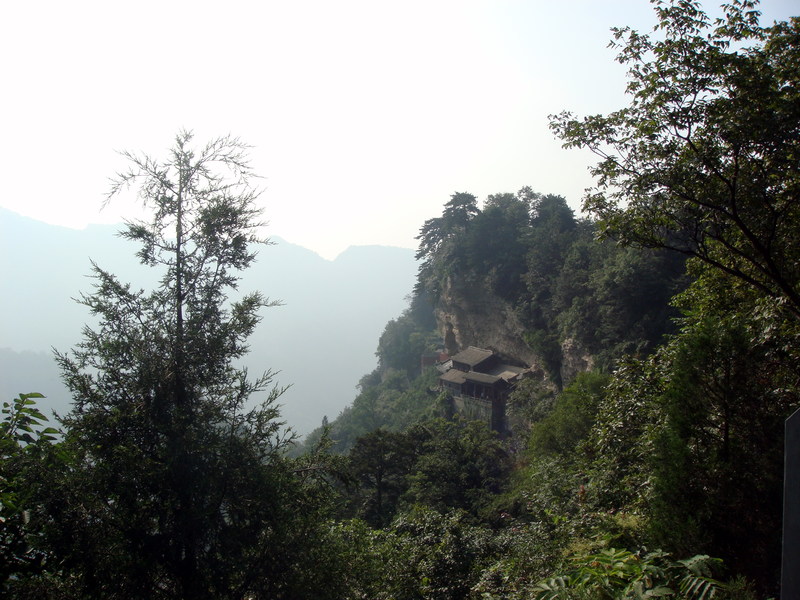 Image: /media/?path=/trips/2007-08-13 China/2007-08-20_Wudang/20070820-161406-0-Rob.jpg